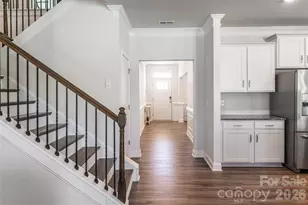 615 Fox Cove Rd, Hendersonville, NC 28792 - Photo 17