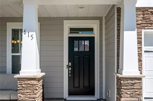 615 Fox Cove Rd, Hendersonville, NC 28792 - Photo 7