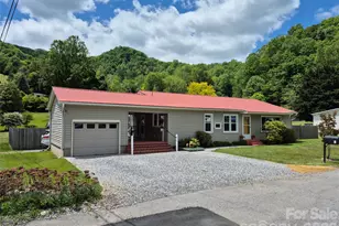 5 Gibson Dr, Maggie Valley, NC 28751 - Photo 1
