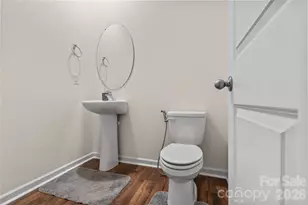 7128 Bandera Dr, Charlotte, NC 28214 - Photo 11