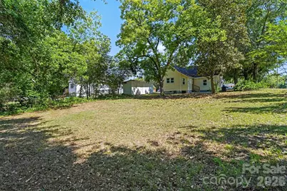 503 E McGregor Street, Pageland, SC 29728 - Photo 13