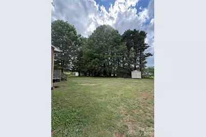 4445 Sulphur Springs Road NE, Hickory, NC 28601 - Photo 3