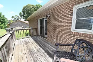 4445 Sulphur Springs Rd NE, Hickory, NC 28601 - Photo 27