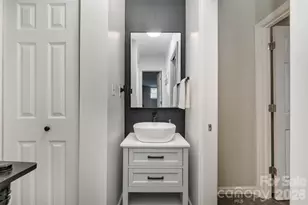 3231 Eastwood Dr, Charlotte, NC 28205 - Photo 39