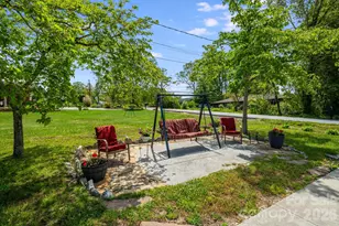 458 Beach Dr, Hendersonville, NC 28792 - Photo 27