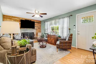 458 Beach Dr, Hendersonville, NC 28792 - Photo 7