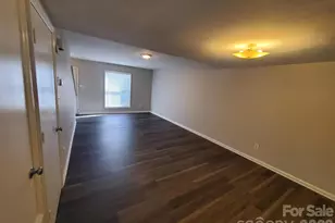 7949 Shady Oak Trail, Charlotte, NC 28210 - Photo 3