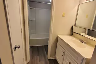 7949 Shady Oak Trail, Charlotte, NC 28210 - Photo 23