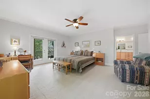 65 King Arthurs Ct, Hickory, NC 28601 - Photo 19
