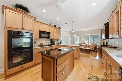65 King Arthurs Court, Hickory, NC 28601 - Photo 13