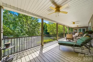 65 King Arthurs Ct, Hickory, NC 28601 - Photo 17