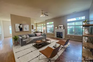 8418 Red Cypress Ct, Charlotte, NC 28216 - Photo 3