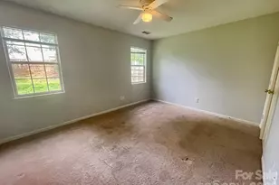 8418 Red Cypress Ct, Charlotte, NC 28216 - Photo 15