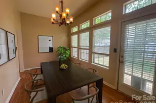 8418 Red Cypress Ct, Charlotte, NC 28216 - Photo 7