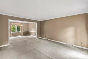 7201 Hopeton Rd, Charlotte, NC 28210 - Photo 5