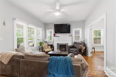 1818 Cannon Avenue, Charlotte, NC 28269 - Photo 3