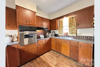 1577 Catawba Terrace, Lenoir, NC 28645 - Photo 7