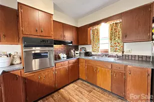 1577 Catawba Terrace, Lenoir, NC 28645 - Photo 7