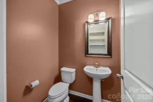 2603 Filson Ct, Charlotte, NC 28214 - Photo 7