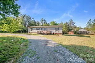 728 Preston Brooks Dr, Catawba, SC 29704 - Photo 3