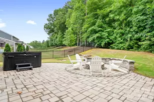 9233 Hollow Bend Dr, Huntersville, NC 28078 - Photo 3
