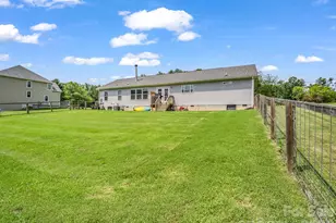 213 Big Oak Rd, Hendersonville, NC 28792 - Photo 11