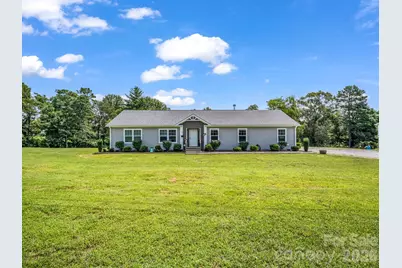 213 Big Oak Road, Hendersonville, NC 28792 - Photo 5