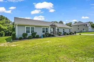 213 Big Oak Rd, Hendersonville, NC 28792 - Photo 3