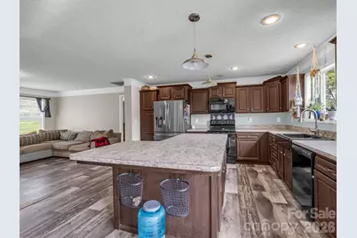 213 Big Oak Road, Hendersonville, NC 28792 - Photo 17