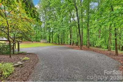 1916 Fair Forest Drive, Matthews, NC 28105 - Photo 47