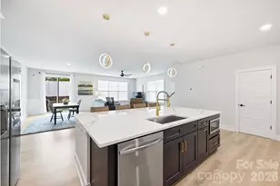 1517 Falcon St, Charlotte, NC 28211 - Photo 11