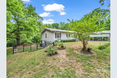 408 Hollis Road, Ellenboro, NC 28040 - Photo 5