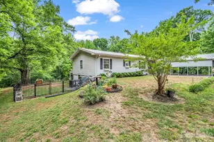 408 Hollis Rd, Ellenboro, NC 28040 - Photo 5