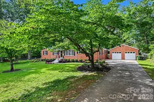 704 Marion Sims Dr, Lancaster, SC 29720 - Photo 3