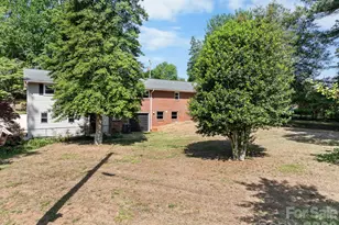 26 Eastside Dr, Lexington, NC 27292 - Photo 3