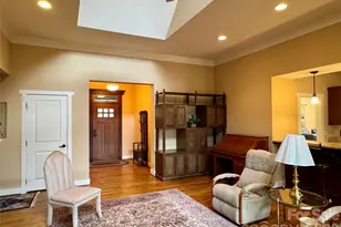 894 Dunroy Dr, Hendersonville, NC 28739 - Photo 9