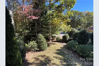894 Dunroy Drive, Hendersonville, NC 28739 - Photo 5