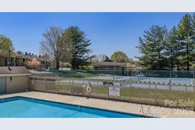 2401 Abbey Circle, Asheville, NC 28805 - Photo 17