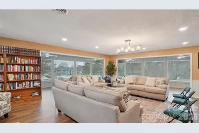 2401 Abbey Circle, Asheville, NC 28805 - Photo 15