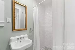 442 Spring St, Albemarle, NC 28001 - Photo 15