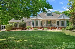 240 Canvasback Rd, Mooresville, NC 28117 - Photo 1