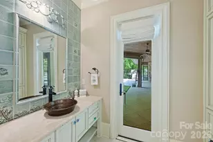 4901 Carmel Park Dr, Charlotte, NC 28226 - Photo 19