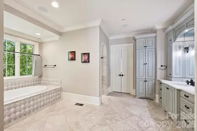 4901 Carmel Park Drive, Charlotte, NC 28226 - Photo 25