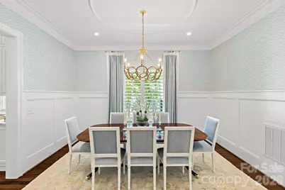 2638 Hampton Avenue, Charlotte, NC 28207 - Photo 9