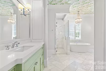 2638 Hampton Avenue, Charlotte, NC 28207 - Photo 23
