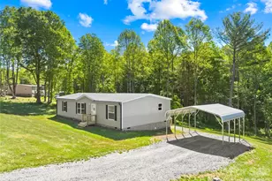 251 Center Ln, Thurmond, NC 28683 - Photo 3