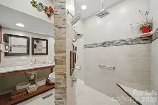 3497 Blue Creek Rd, Lenoir, NC 28645 - Photo 17