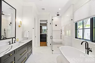 700 Cherokee Rd, Charlotte, NC 28207 - Photo 27