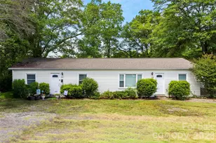 414 E Wilkins St, Dallas, NC 28034 - Photo 1