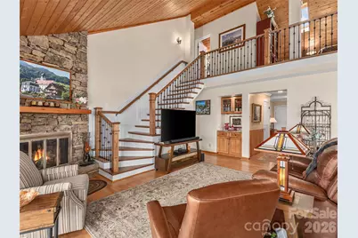503 Fleetwood Plaza, Laurel Park, NC 28739 - Photo 5